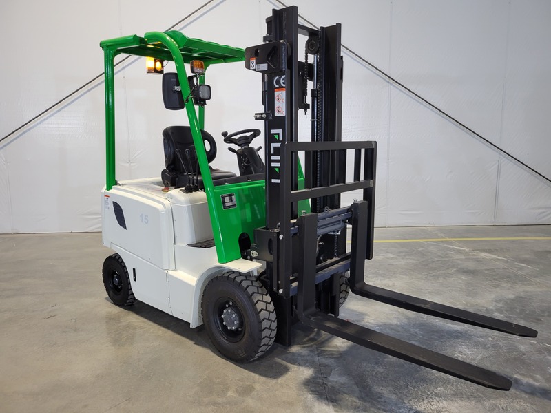 7 Safety Features To Look For In Forklift Series Manufacturers
